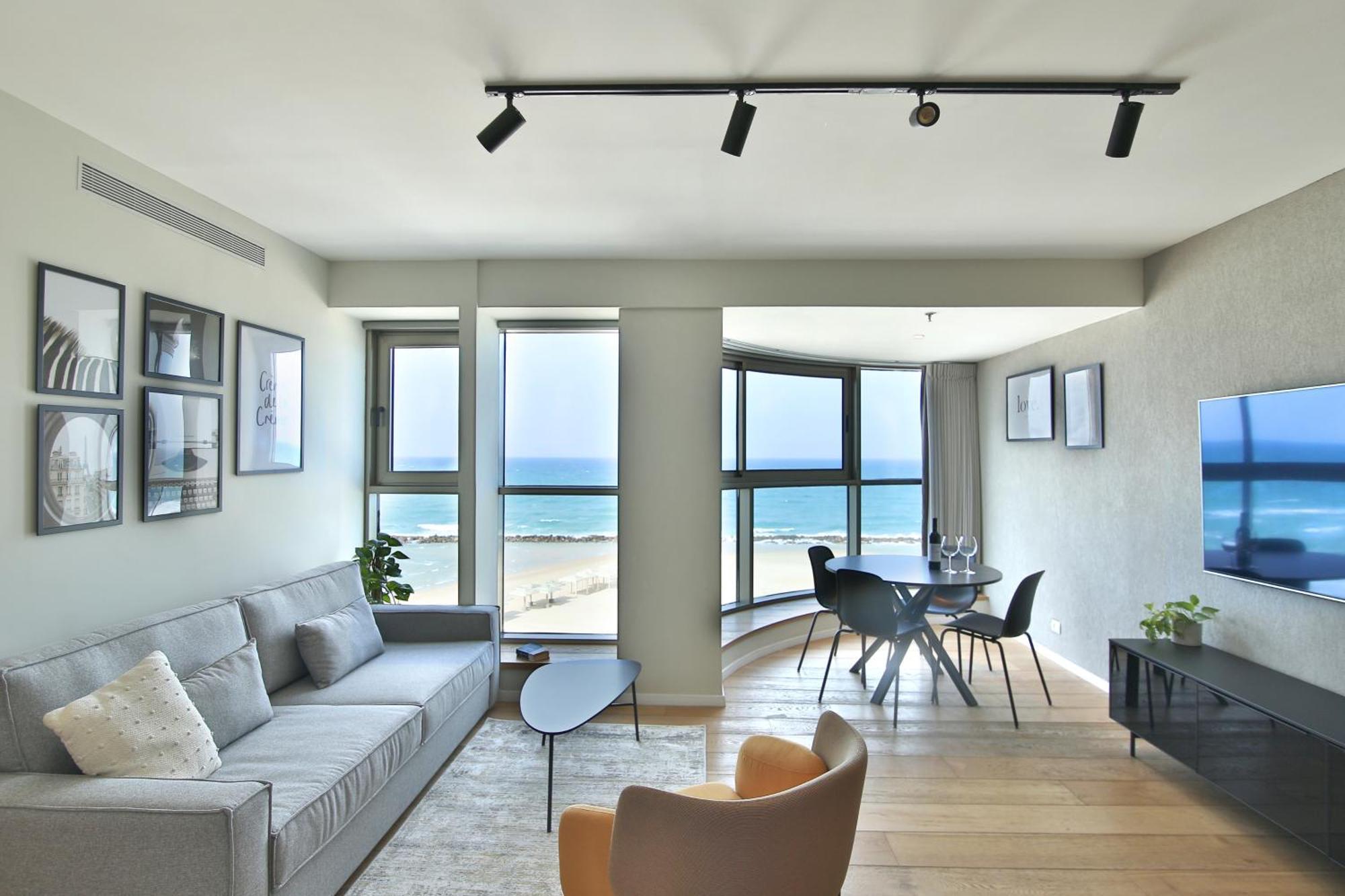 Luxury Suites By Notaly Ariel - Carmel Beach Haifa Exteriör bild