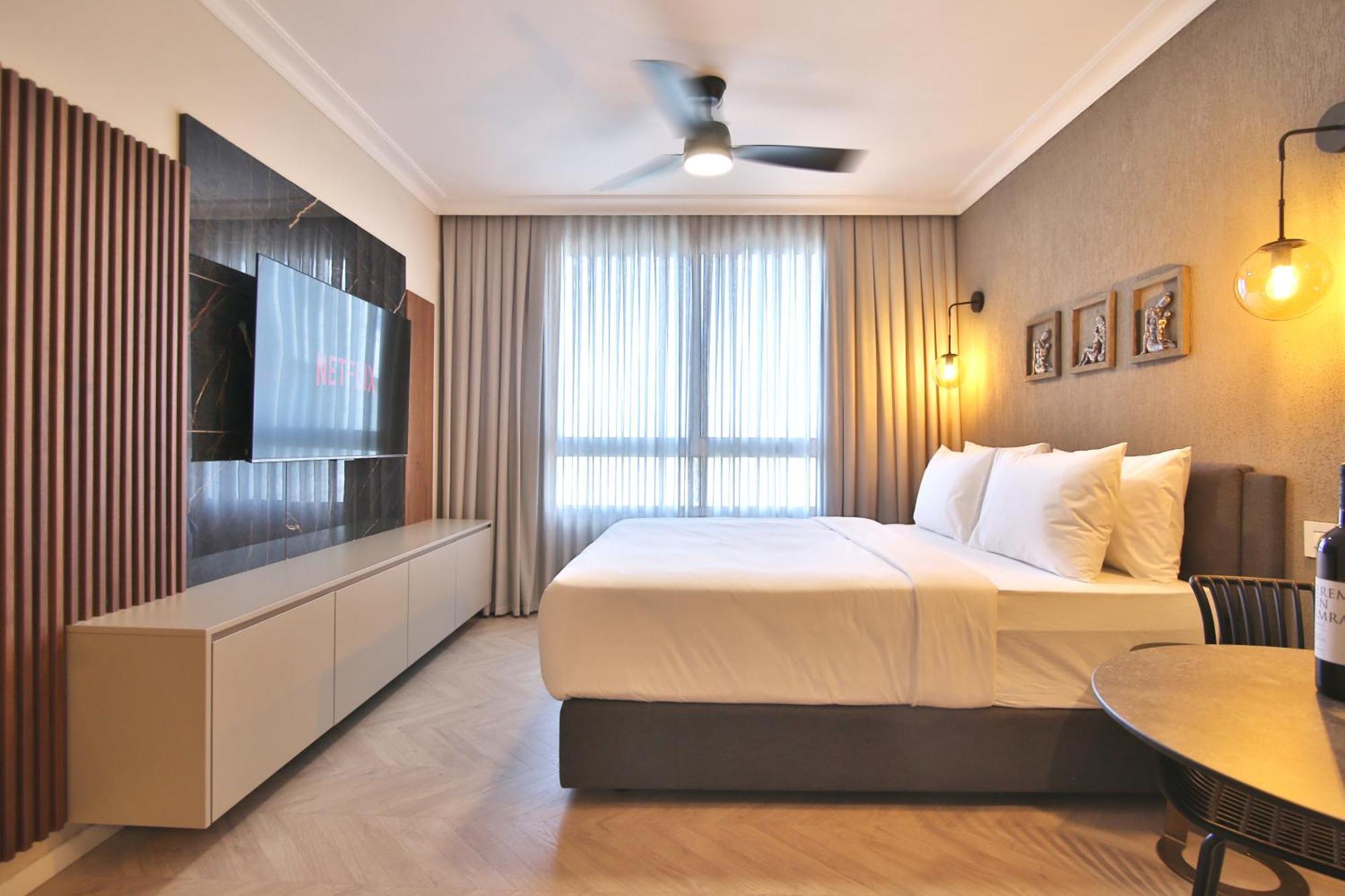 Luxury Suites By Notaly Ariel - Carmel Beach Haifa Exteriör bild