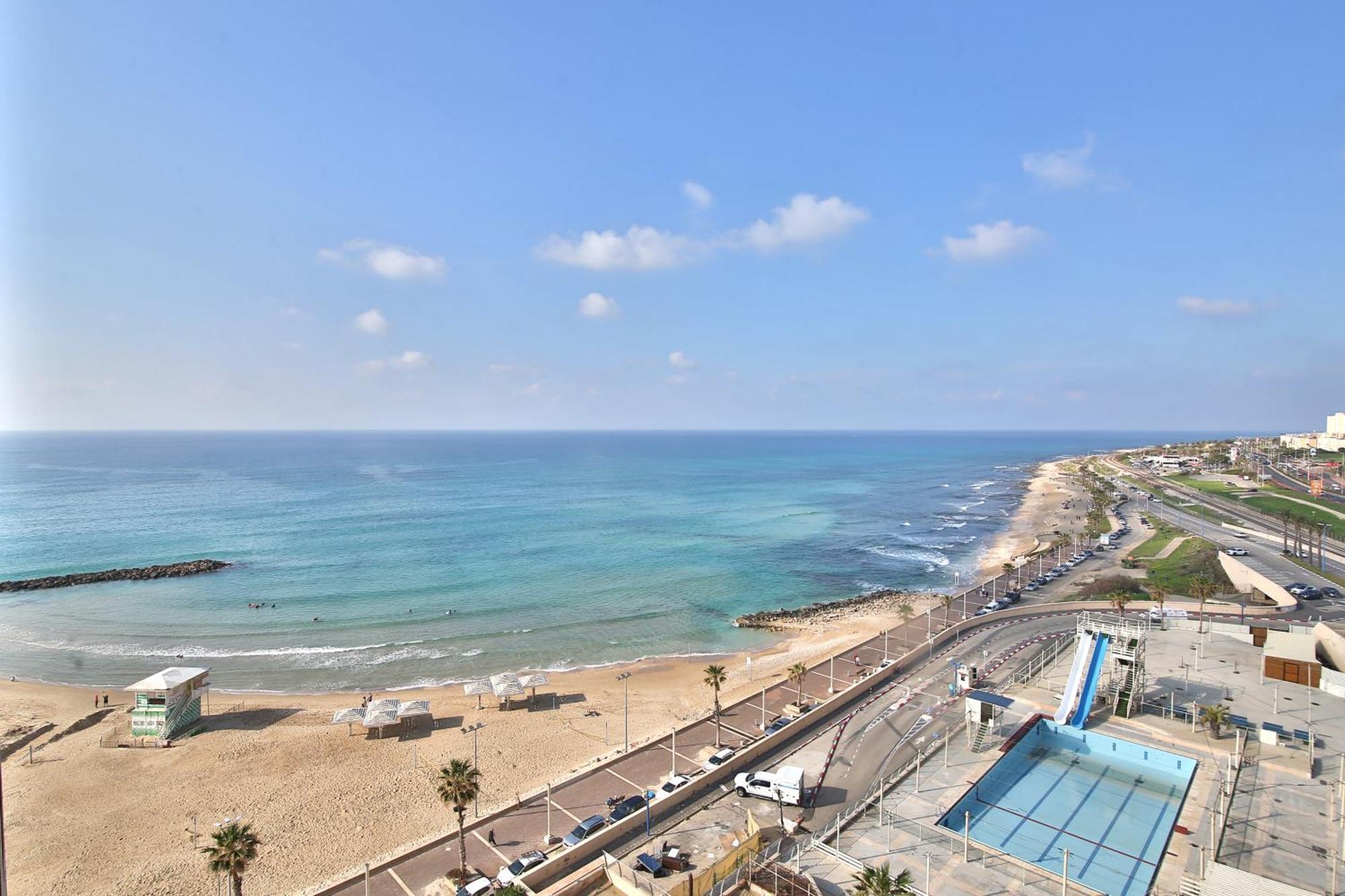 Luxury Suites By Notaly Ariel - Carmel Beach Haifa Rum bild